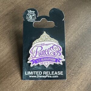 2012 Disney Princess Half Marathon Enamel Pin - Purple & Gold